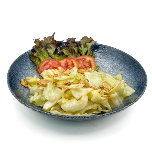กะหล่ำปลีผัดน้ําปลา (Stir Fried Cabbage with fish sauce)