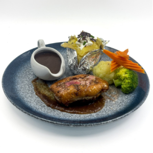 Duck Red Wine Sauce (สเต็กเป็ดราดซอสไวน์แดง)