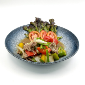 ผัดเนื้อนํ้ำมันหอย (Stir fried Beef with Oyster sauce)